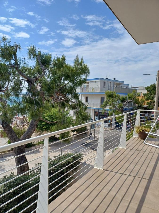Via Del Faro Apartments توري كان المظهر الخارجي الصورة