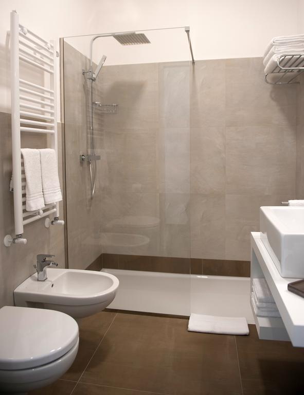 Via Del Faro Apartments توري كان المظهر الخارجي الصورة